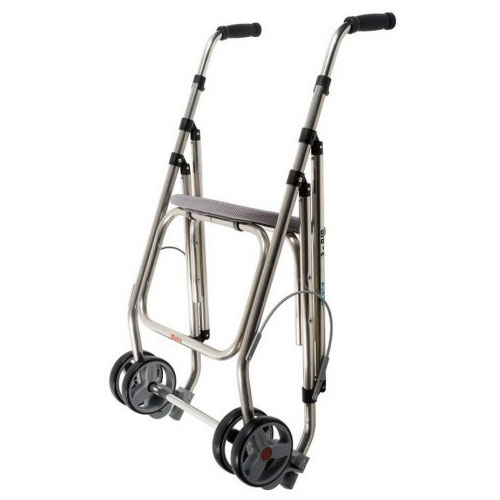 Photo déambulateur Rollator 4 roues ultra léger Ara C Plus Forta plié